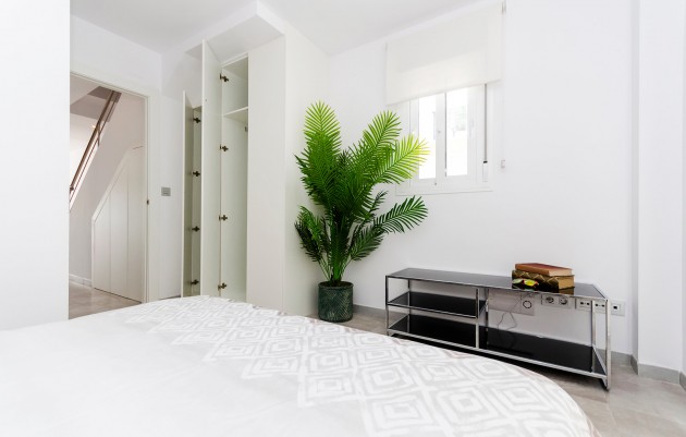 New Build - Villas - Torrevieja