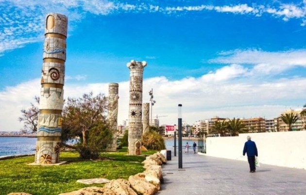 Nieuwbouw - Villa - Torrevieja - Aguas nuevas 1