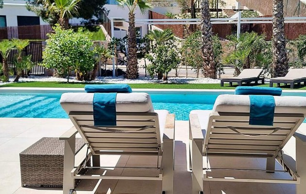 Herverkoop - Villa - Orihuela - Las Colinas Golf