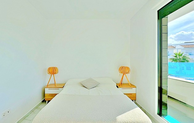 Herverkoop - Herenhuis - Torrevieja - Los Balcones