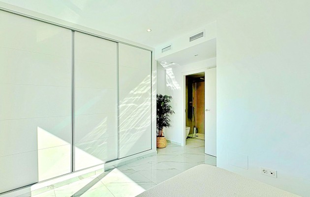 Herverkoop - Herenhuis - Torrevieja - Los Balcones