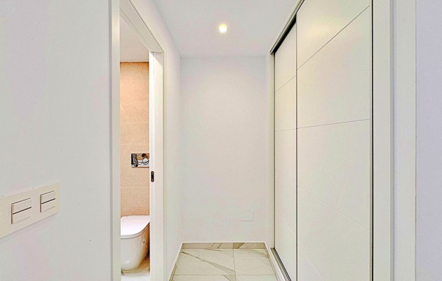 Herverkoop - Herenhuis - Torrevieja - Los Balcones