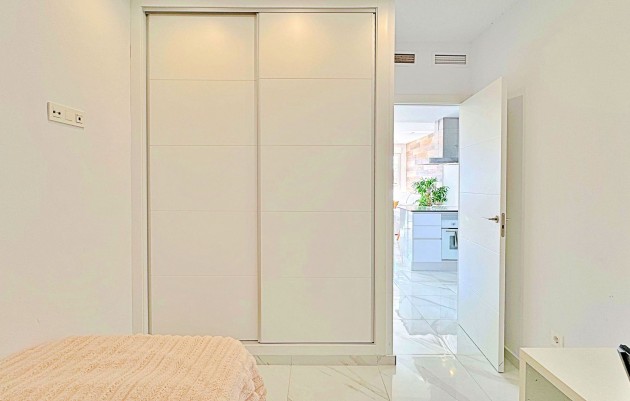 Herverkoop - Herenhuis - Torrevieja - Los Balcones