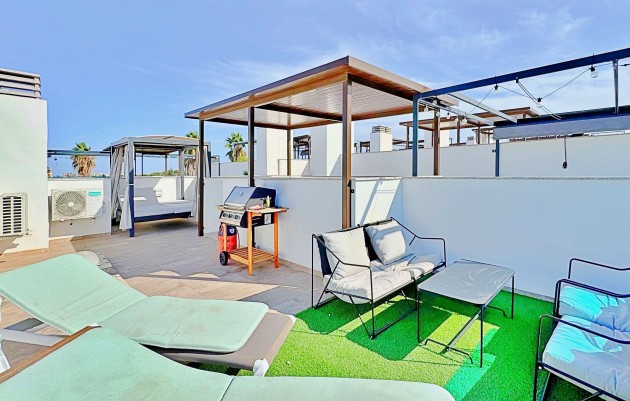 Herverkoop - Herenhuis - Torrevieja - Los Balcones