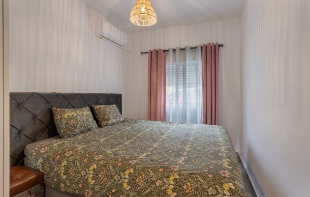 Venta - Country Property/Finca - Albatera