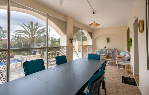 Venta - Country Property/Finca - Albatera