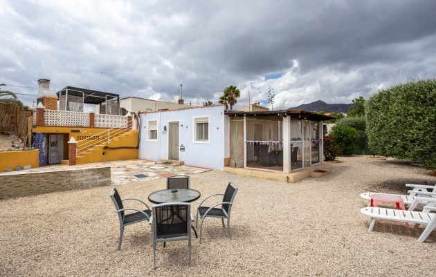 Venta - Country Property/Finca - Albatera