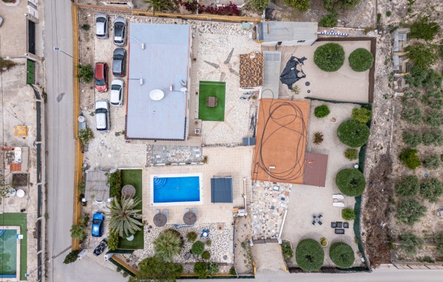 Venta - Country Property/Finca - Albatera