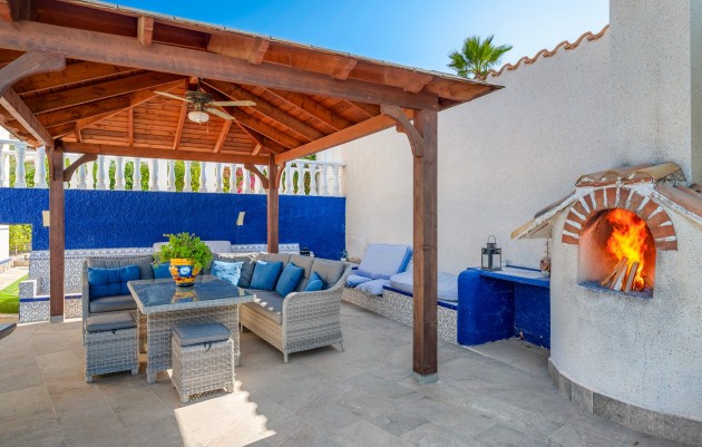 Resale - Villa - Almoradí