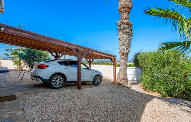 Resale - Villa - Almoradí