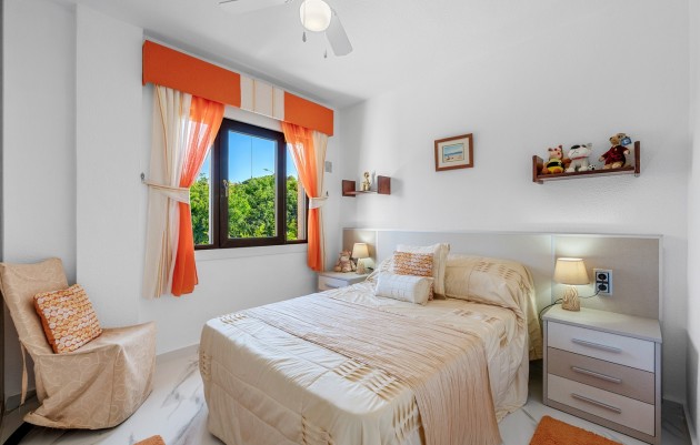 Resale - Villa - Almoradí