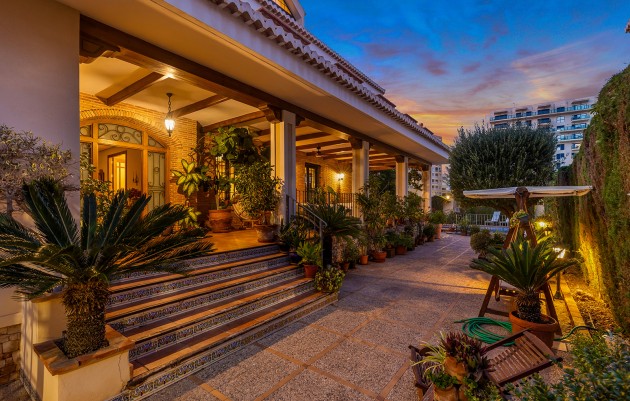 Resale - Villa - Torrevieja - La veleta