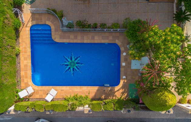 Resale - Villa - Torrevieja - La veleta