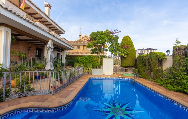 Resale - Villa - Torrevieja - La veleta