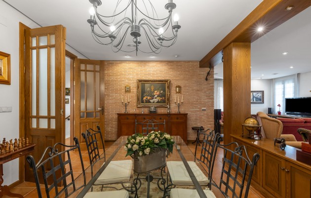 Resale - Villa - Torrevieja - La veleta