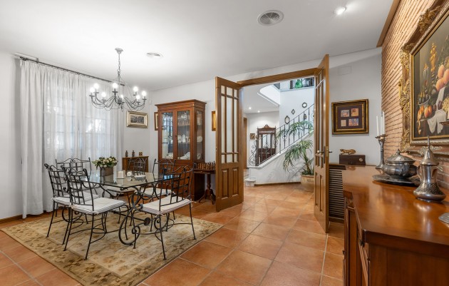 Resale - Villa - Torrevieja - La veleta