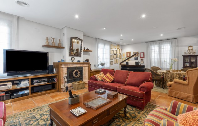 Resale - Villa - Torrevieja - La veleta