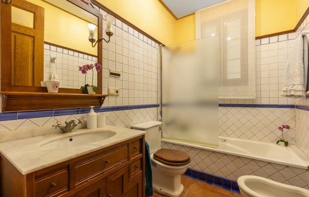 Resale - Villa - Torrevieja - La veleta