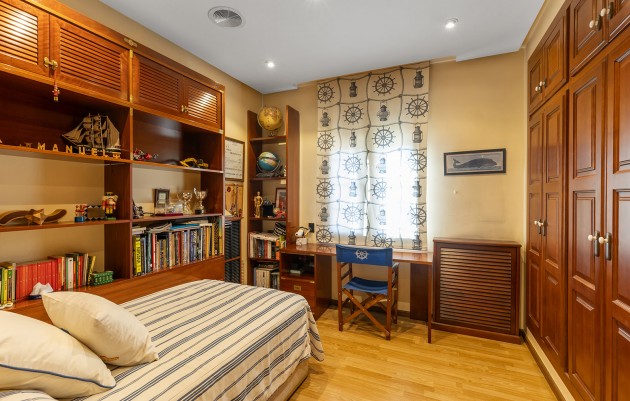 Resale - Villa - Torrevieja - La veleta