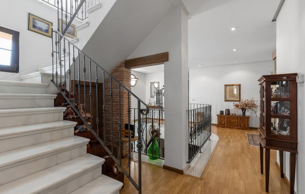 Resale - Villa - Torrevieja - La veleta