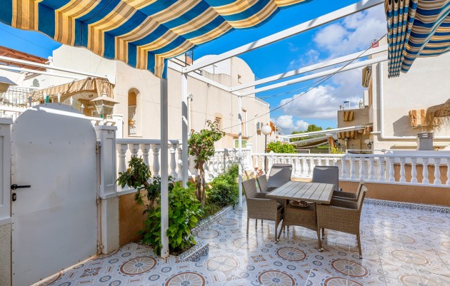 Herverkoop - 4. House - Detached Villa - Torrevieja - Lago Jardín II