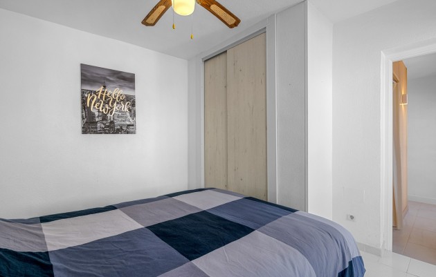 Herverkoop - 4. House - Detached Villa - Torrevieja - Lago Jardín II