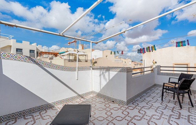 Herverkoop - 4. House - Detached Villa - Torrevieja - Lago Jardín II