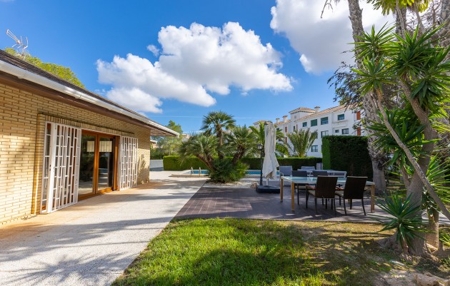 Herverkoop - Villa - Orihuela Costa - Las Filipinas