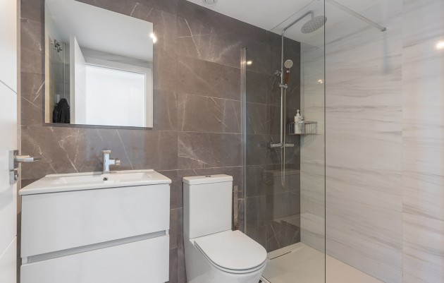 Herverkoop - Appartement - Torrevieja - Punta Prima