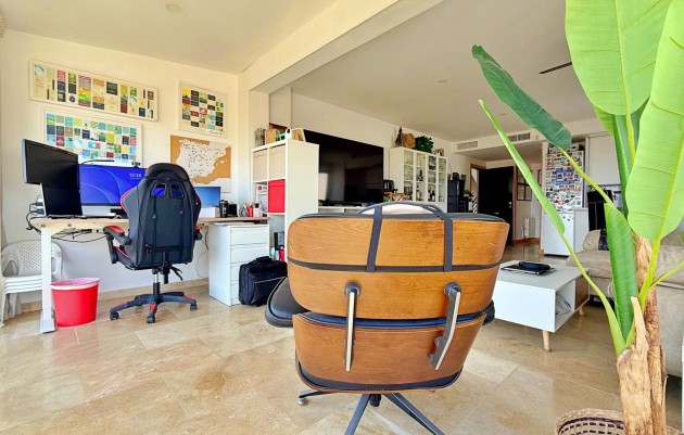 Resale - Apartment - Orihuela Costa - Campoamor