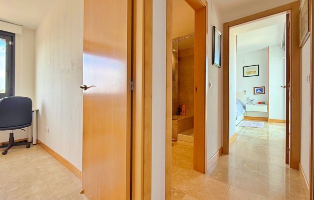 Resale - Apartment - Orihuela Costa - Campoamor