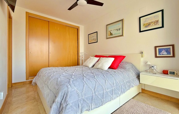 Resale - Apartment - Orihuela Costa - Campoamor