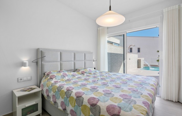 Venta - Villa - San Miguel de Salinas