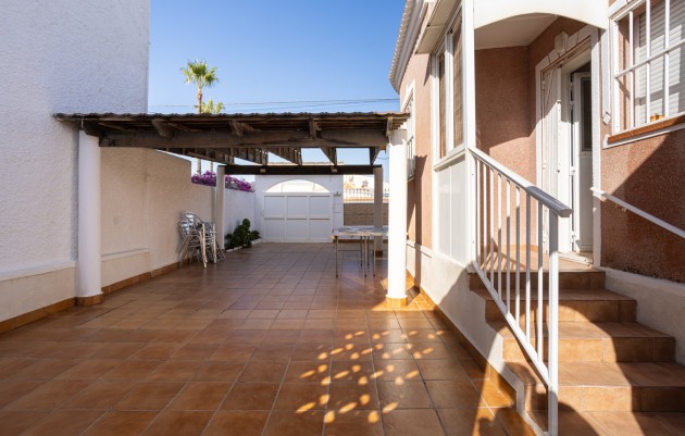 Herverkoop - Detached Villa - Torrevieja - Urbanización San Luis