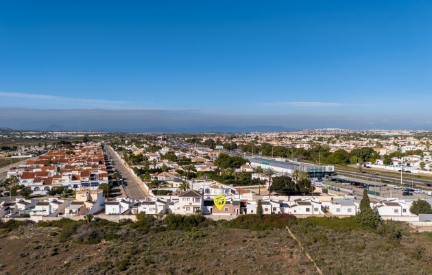 Herverkoop - Detached Villa - Torrevieja - Urbanización San Luis