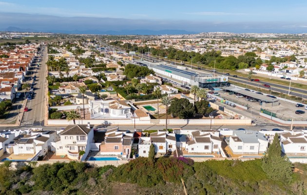 Herverkoop - Detached Villa - Torrevieja - Urbanización San Luis