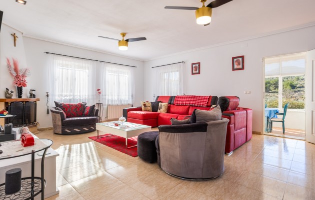 Resale - Finca Country Property - La Zarza