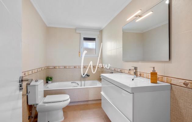 Herverkoop - Villa - San Miguel de Salinas - Ciudad de las Comunicaciones