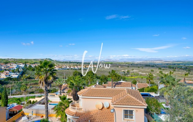 Herverkoop - Villa - San Miguel de Salinas - Ciudad de las Comunicaciones