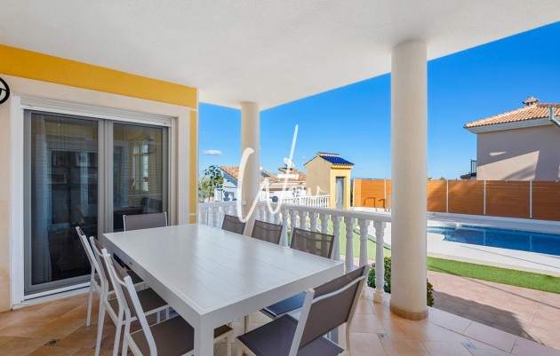 Herverkoop - Villa - San Miguel de Salinas - Ciudad de las Comunicaciones