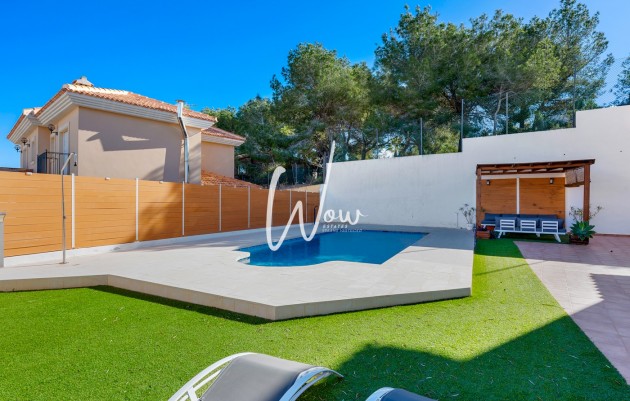 Herverkoop - Villa - San Miguel de Salinas - Ciudad de las Comunicaciones