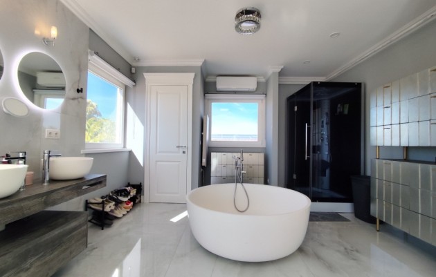 Herverkoop - Villa - El Mudamiento