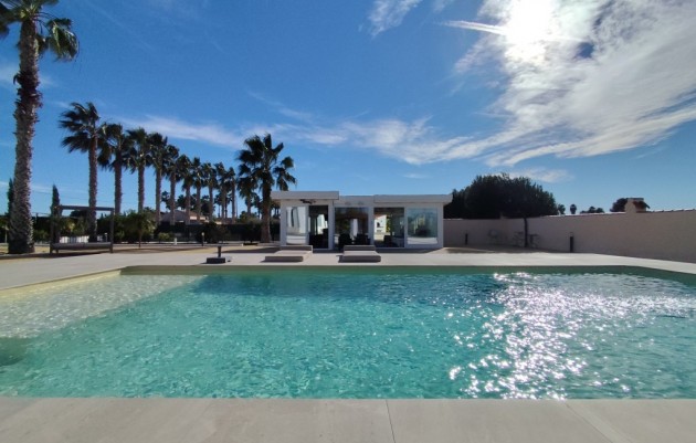 Herverkoop - Villa - El Mudamiento