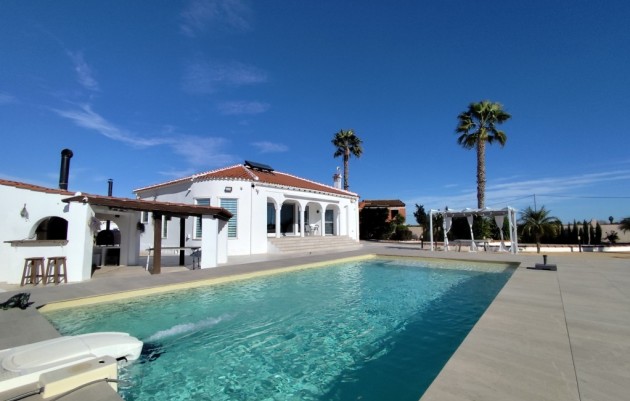 Herverkoop - Villa - El Mudamiento