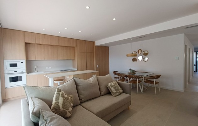 Resale - Villa - El Chaparral