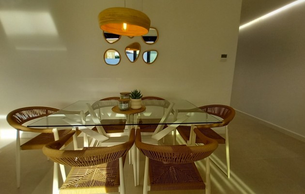 Resale - Villa - El Chaparral