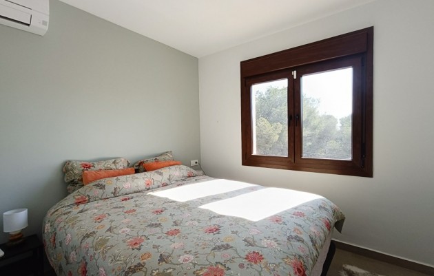 Herverkoop - Villa - Pinar de Campoverde