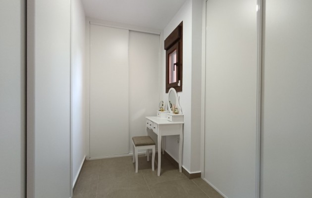 Herverkoop - Villa - Pinar de Campoverde