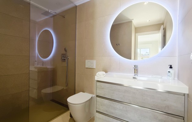 Herverkoop - Apartment / flat - Orihuela Costa - Los Dolses