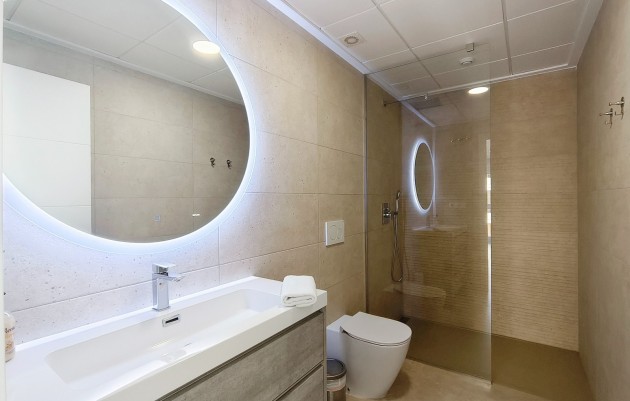 Herverkoop - Apartment / flat - Orihuela Costa - Los Dolses